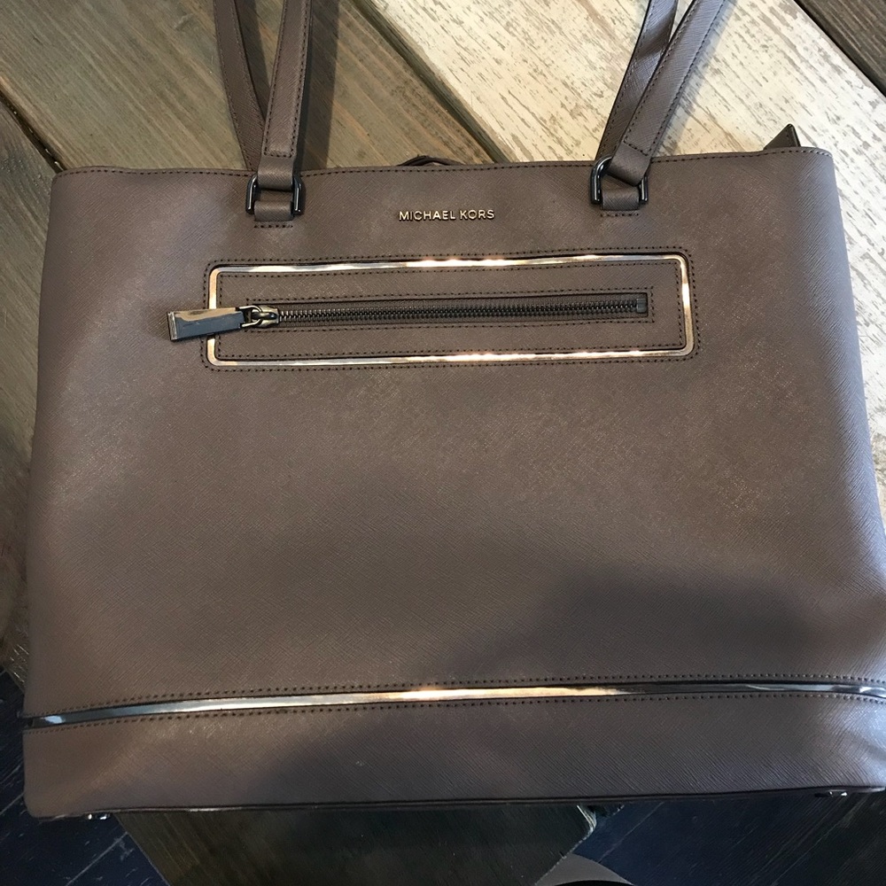 Authentic Michael Kors - image 1